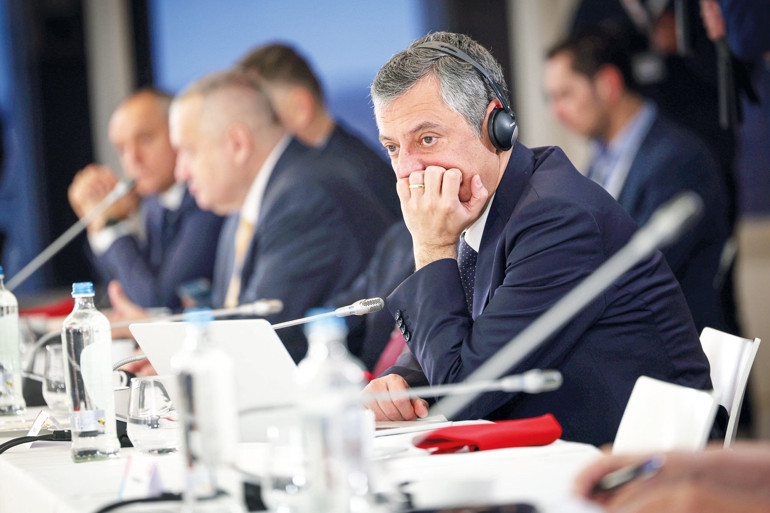 Avrupa şikâyet edilecek bir yer mi