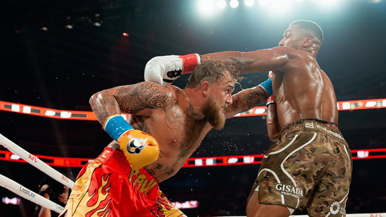 Çenesi kırılan Jake Pauldan açıklama 7 gün boyunca sıvı tüketmem gerekiyor