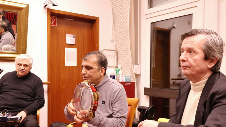 Berlinde Türk Müziği Korosu’nun eşlik ettiği yeni yıl etkinliği