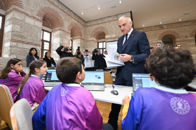  Kütüphanelerde yıl sonu kullanıcı hedefi 39 milyonun üzerinde