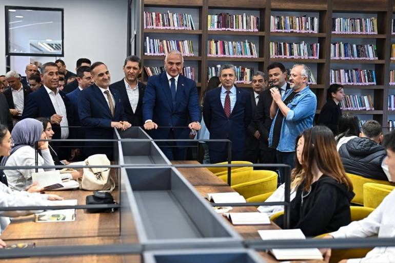  Kütüphanelerde yıl sonu kullanıcı hedefi 39 milyonun üzerinde