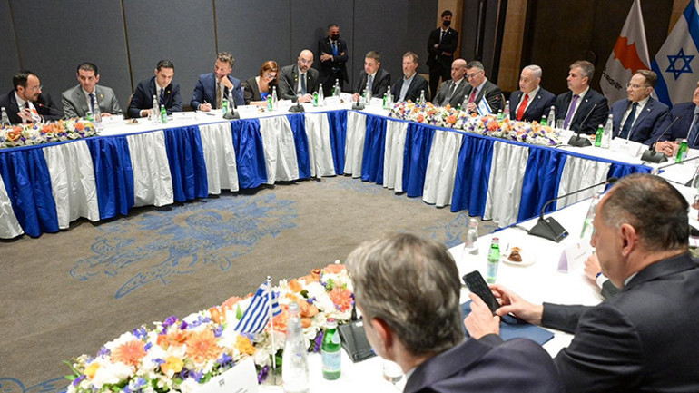  Doğu Akdenizde şeytan üçgeni