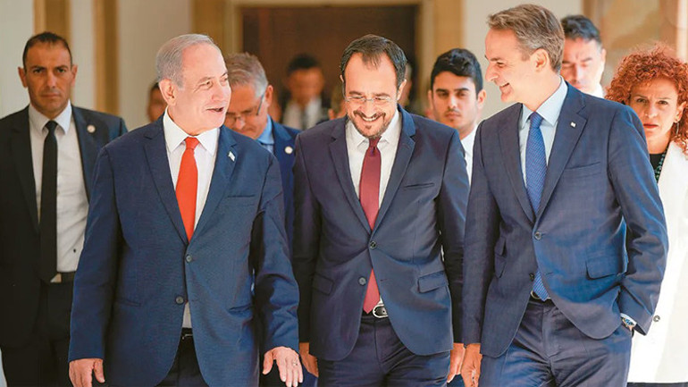  Doğu Akdenizde şeytan üçgeni