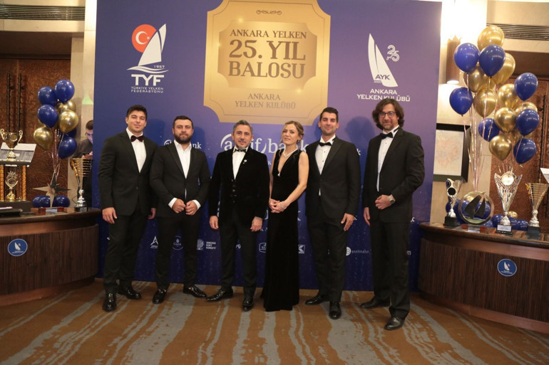 Yeni yıla yelken açan kutlama