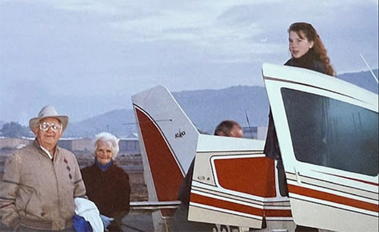 Yıldız şarkıcının hayatı alt üst oldu: Tacize uğrayıp hamile kaldım... 12 yaşında onu doğurup evlatlık verdim