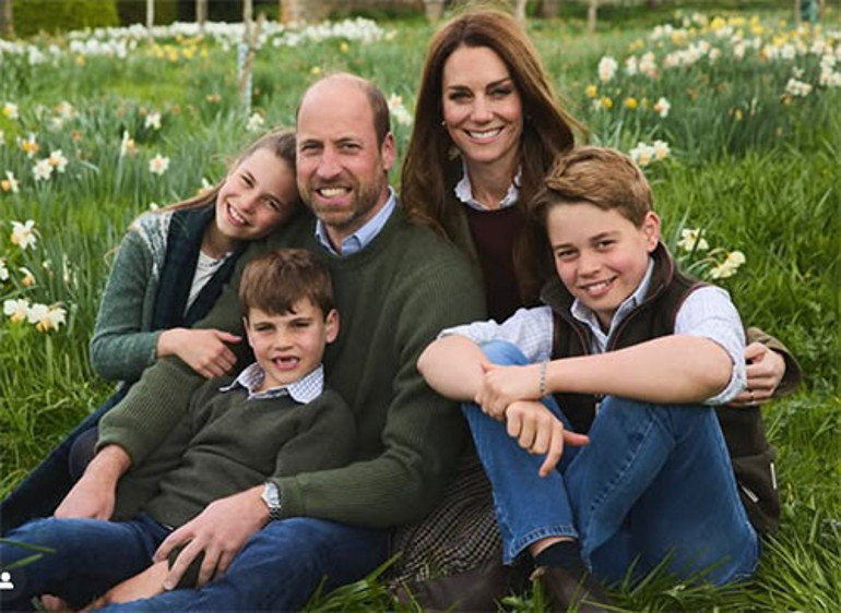 Babasını beklemedi, unvanını kendisi attı... Haydi bakalım... Şimdi oturup veliaht ağabeyim düşünsün