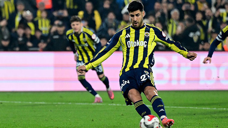 Fenerbahçe-Beşiktaş derbisinde penaltı kararı: Sergen Yalçından tepki