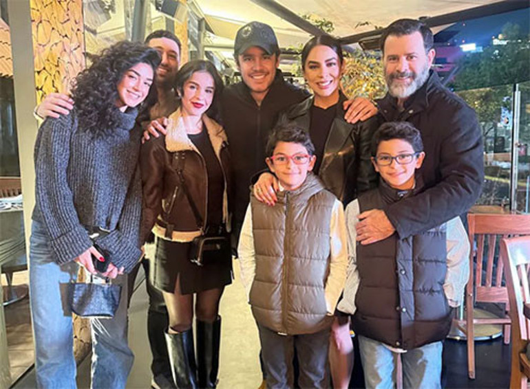 Milyonlar onun dizilerini gözünü kırpmadan izlerdi... O artık beş çocuk babası... Bebeto bile yaşlandı