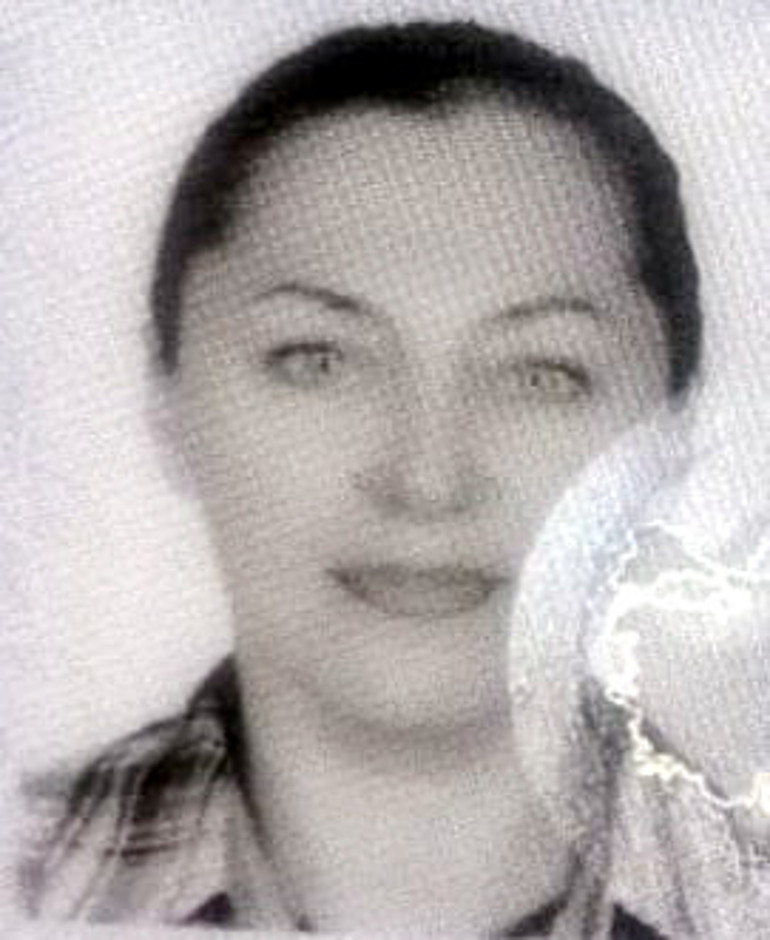 Ukraynalı anne, 1 gün önce oğlunun düştüğü balkondan düşüp öldü