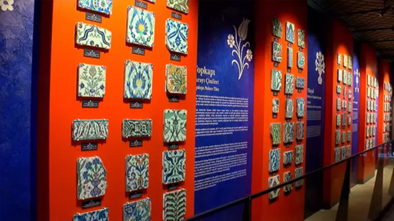 Topkapı Sarayı’nda bir ilk: Mabeyn Yolu Çini Sanat Galerisi ziyarete açıldı