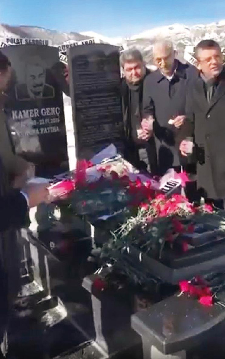 Bu sefer pipo içen biri sadece pipo içen biri değil gibi