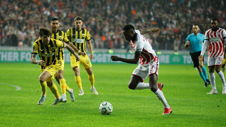 Samsunspordan Musaba için Galatasaray açıklaması