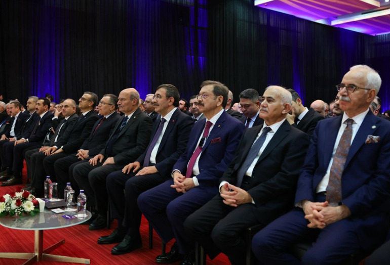 Cumhurbaşkanı Yardımcısı Yılmaz: Hedefimiz, yapay zeka devrimini Türkiye Yüzyılının ana kaldıraçlarından biri haline getirmek