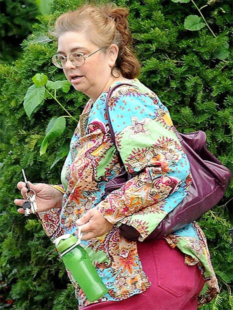 Hayat hep öyle tatlı tatlı akıp gitmiyor... Yeni yıla gözleri yaşlı girecekler... Acılar arka arkaya geldi