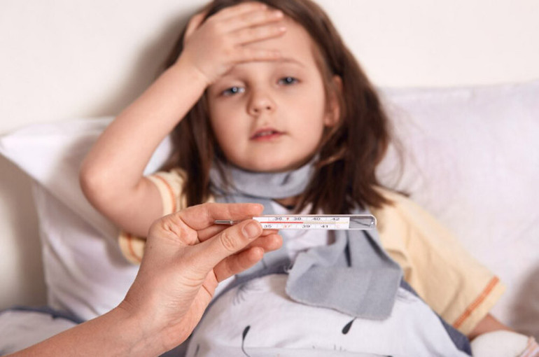 Ateş düşürücünün dozu enjektörle ayarlanmalı