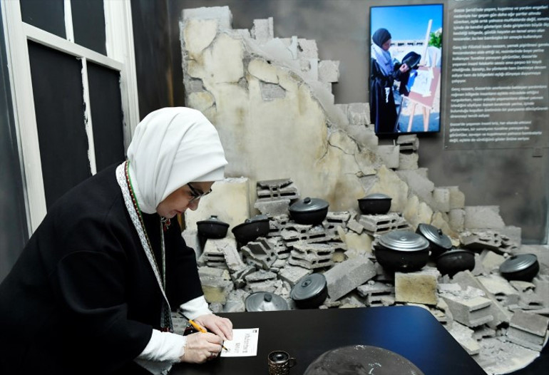  Küllerinden doğacak bir Gazzeye inanıyoruz