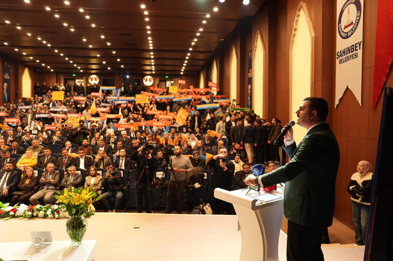 AK Parti Genel Sekreteri Eyyüp Kadir İnan: Silivri’deki hırsızlara kalkan oluyorsunuz