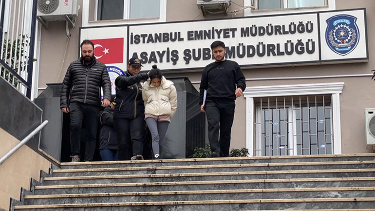 Girdiği evden 2 milyon liralık ziynet eşyası çaldılar Şüpheliler tutuklandı