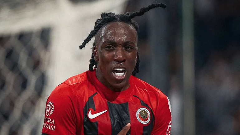 Samsunspor, Fenerbahçe yolundaki Musabanın alternatifini Süper Ligde buldu