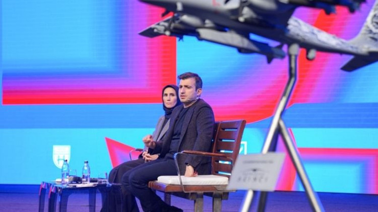 KÜME Vakfı Mütevelli Heyeti Başkanı Bayraktar, hava araçlarındaki tasarım sırrını açıkladı