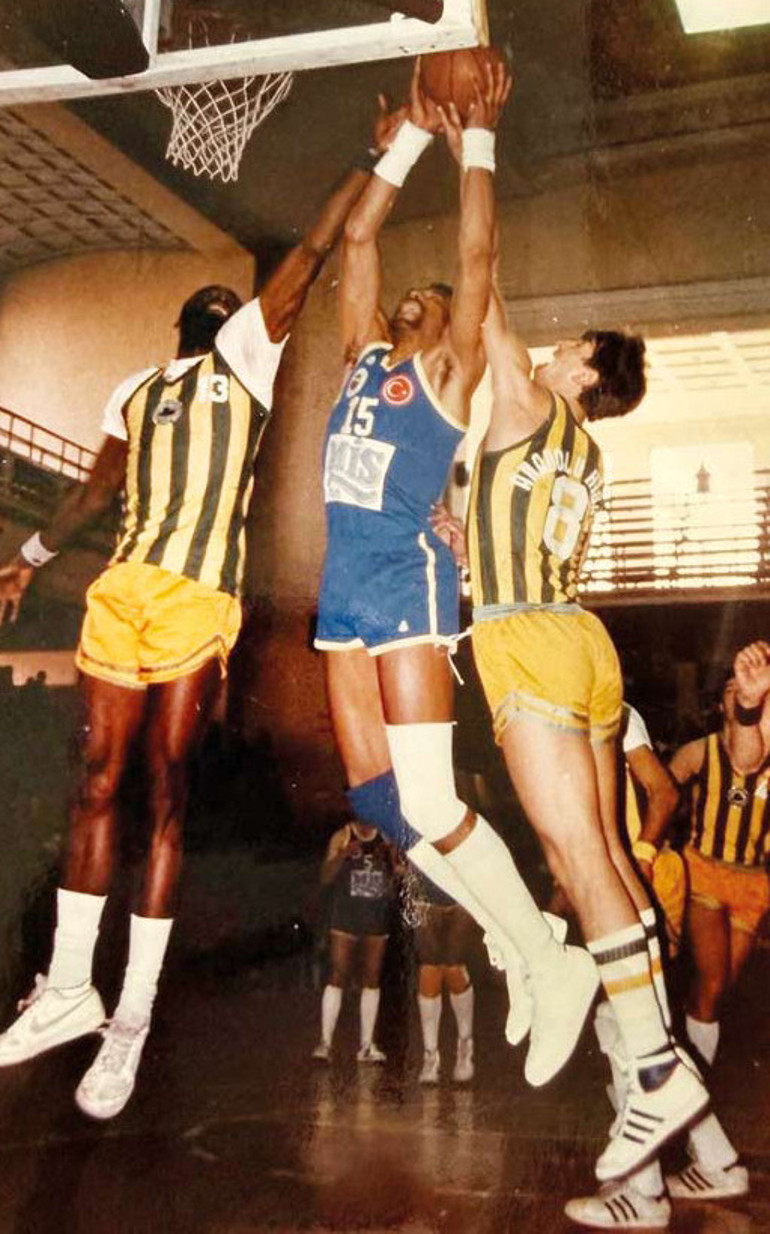 Gişe rekorları kıran filmlerin yapımcısı Muzaffer Yıldırım… Bizi batmaktan Tom Barrack kurtardı