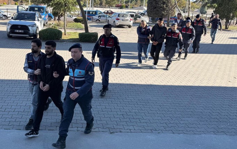 Denizli merkezli 6 ilde çelik kasalardan hırsızlık yapanlara operasyon; 11 tutuklama