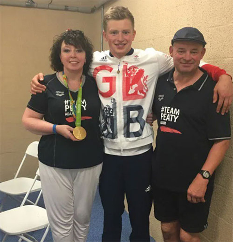 Gelin değil sanki eve düşen yıldırım... Kocası onun uğruna kendi ailesini kenara itti