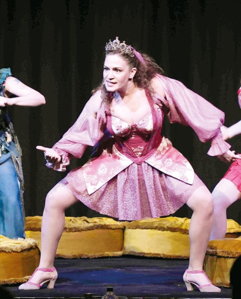 Yeni konseptle döndü