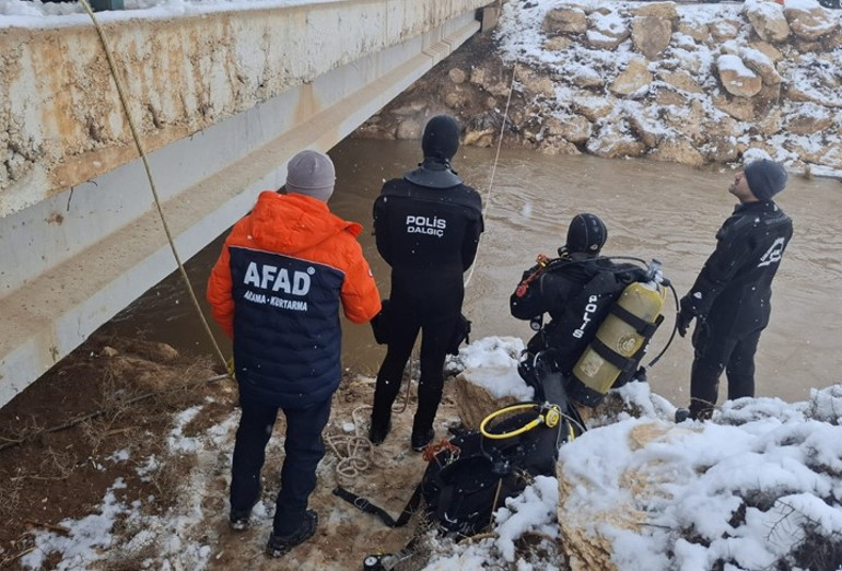  3ü çocuk 4 yolcu aranıyor