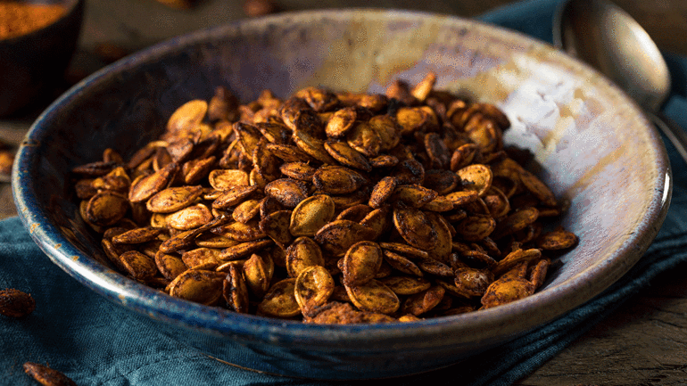 Yılbaşı akşamı için ev yapımı çerez ve atıştırmalık tarifleri