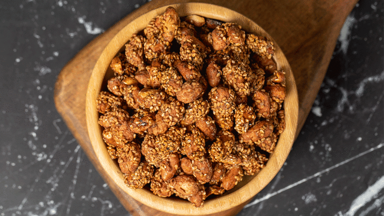 Yılbaşı akşamı için ev yapımı çerez ve atıştırmalık tarifleri