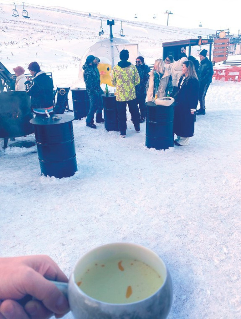 Yine yaş farkı yine aynı tartışma