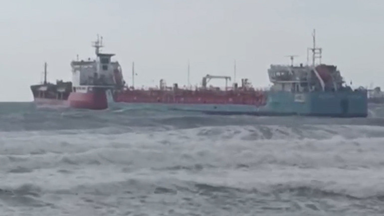 Son dakika... Bakırköy açıklarında iki tankerden acil durum çağrısı yapıldı Ekipler sevk edildi