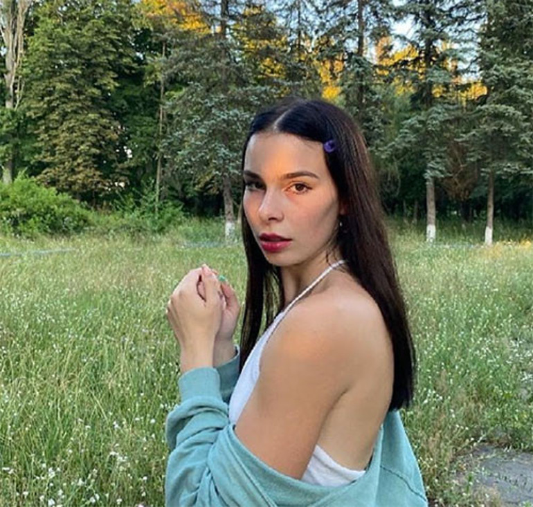 Sevincinden ağzı kulaklarına vardı: Ünlü oyuncuya Ukraynalı gelin geliyor