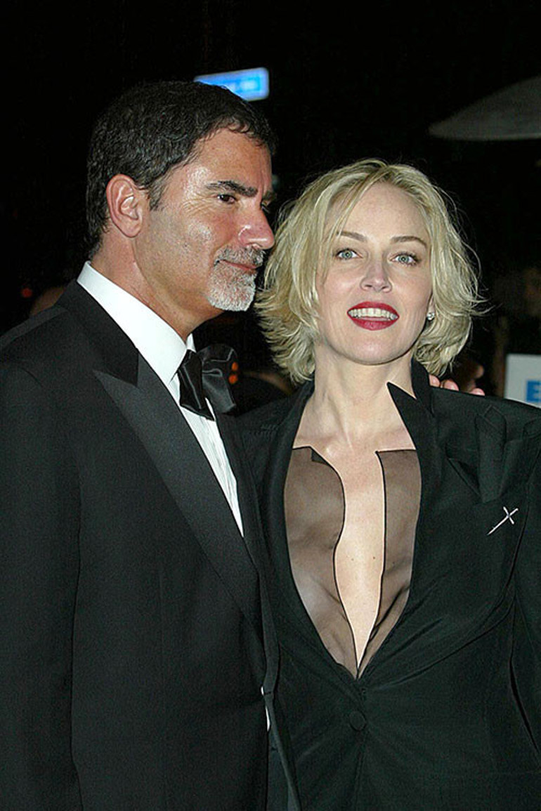  Ünlü oyuncuya Ukraynalı gelin geliyor