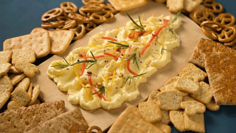 Çam ağacı formunda 5 pratik aperatif sunumu fikri