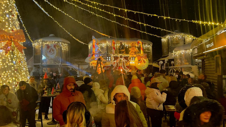 Türkiyenin dört bir yanında yeni yıl coşkusu