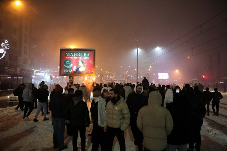 Türkiyenin dört bir yanında yeni yıl coşkusu