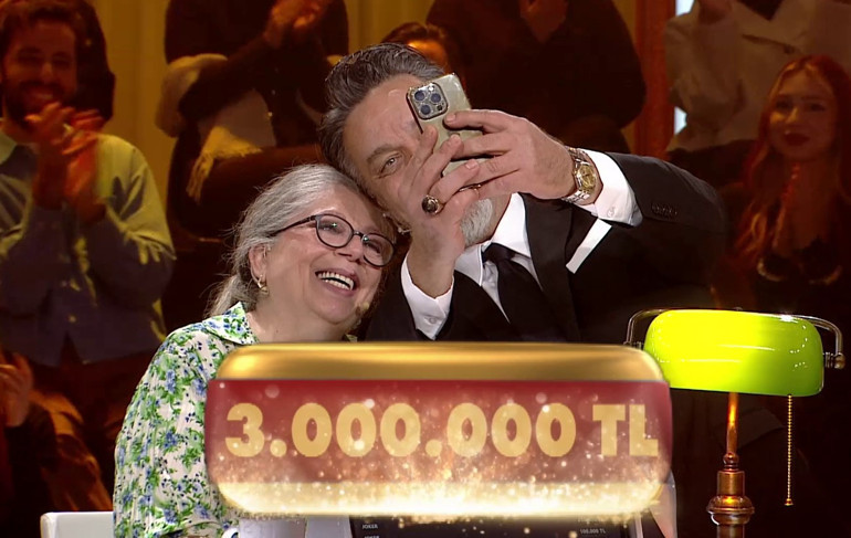 Beyazla Joker görücüye çıktı