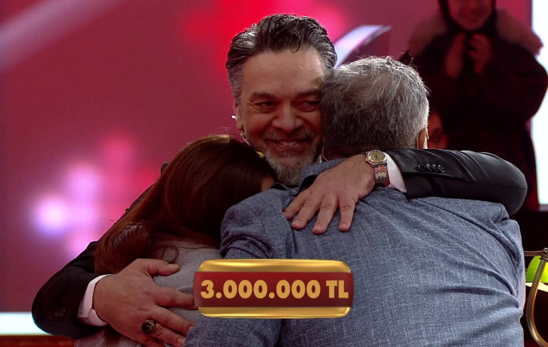 Beyazla Joker görücüye çıktı