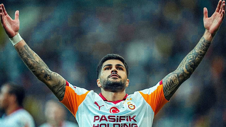 Galatasaraya 3 müjde birden