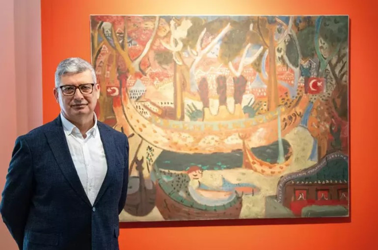 Yeni sergiler, ödüllü oyunlar