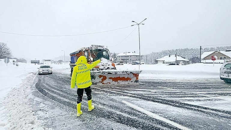 63 ilde kar yağışı, 31 il için sarı kodlu uyarı… 2026 beyaz başladı