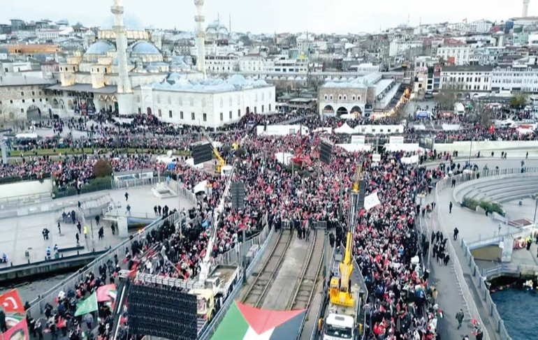 Galata’da büyük Filistin buluşması