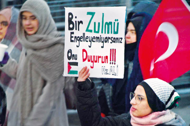 Galata’da büyük Filistin buluşması