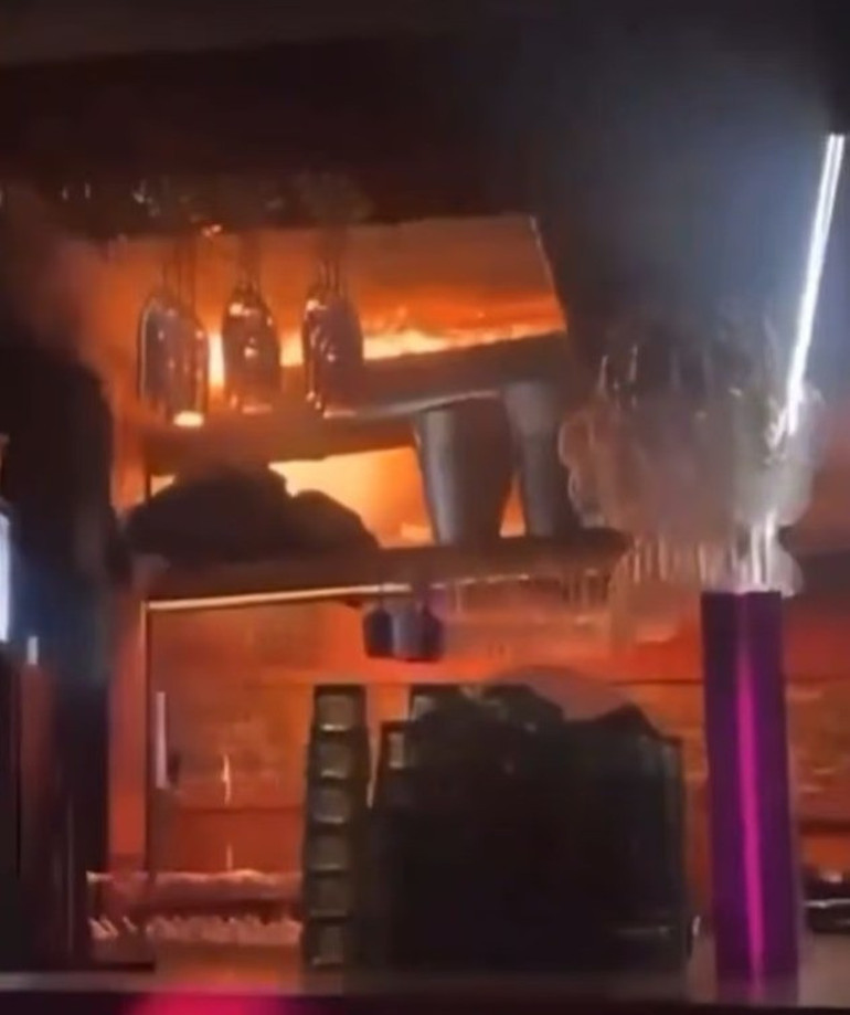 İsviçrede facia geliyorum demiş: Yangının çıkış görüntüsü ortaya çıktı... Her şey saniyeler içinde alev aldı
