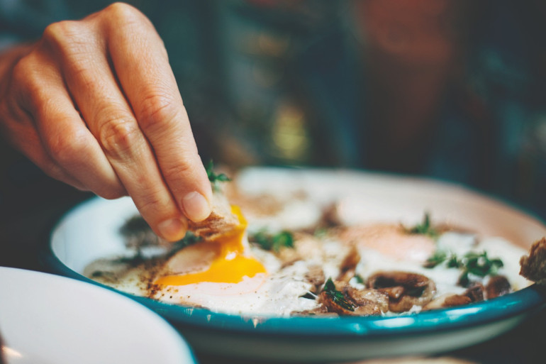 2026’da sofralar değişiyor, tabaklar sadeleşiyor