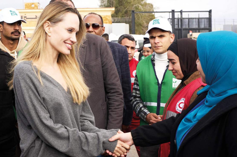 Jolie Gazze sınırında