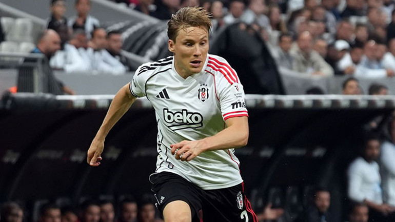 Beşiktaşta beklenen operasyon başladı Sergen Yalçın 2 yıldızı gönderdi