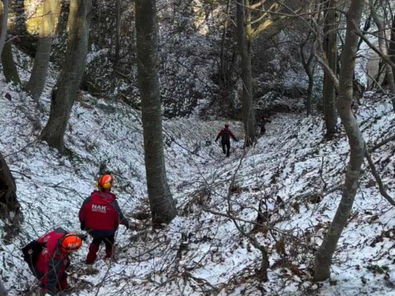 Balıkesirde kaybolan Eliften 7 gündür haber yok Elif Kumalın kaybolduğu saatlerde kamp alanında olanlar anlattı: Silah sesleri duyduk